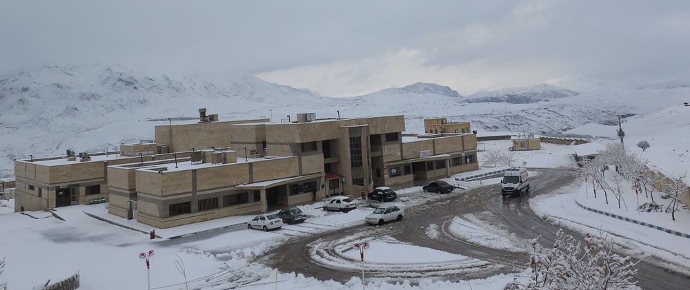 نمای بیمارستان